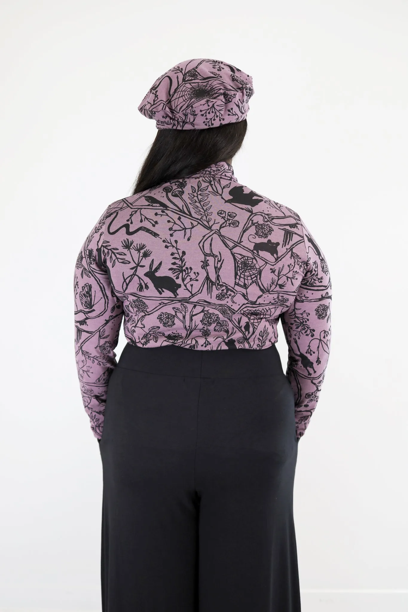 Nightcrawlers Turtleneck on Heather