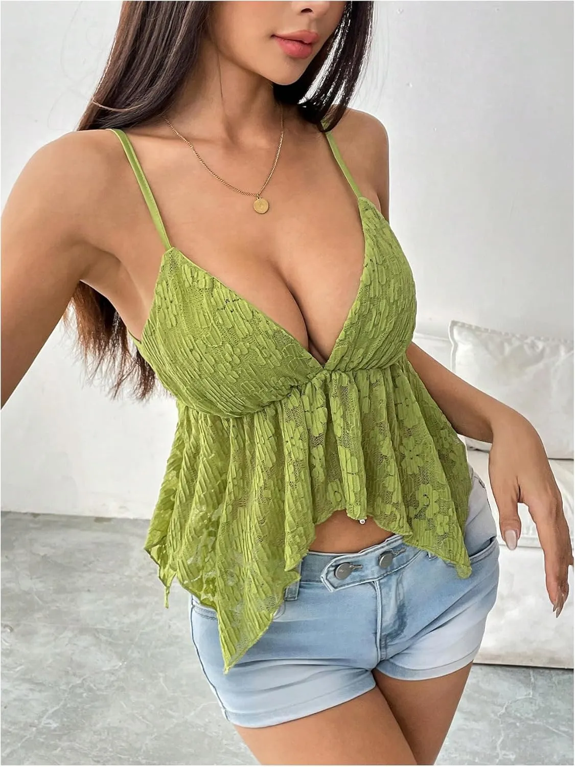 SOLY HUX Women's Sexy Y2k Camisole Lace V Neck Crop Top Summer Going Out Sleeveless Cami Tops